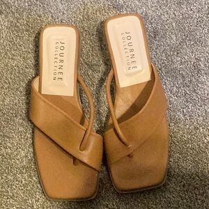 NWOT Journee Collection Size‎ 8 Shoes
